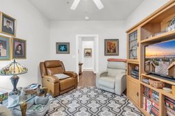 730 Pickering Dr. photo 4