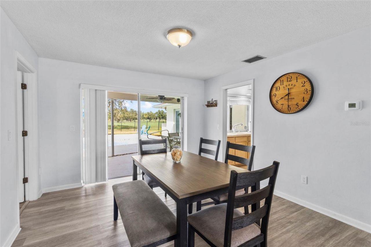 433 Whitfield Avenue, Sarasota, FL 34243 Photo