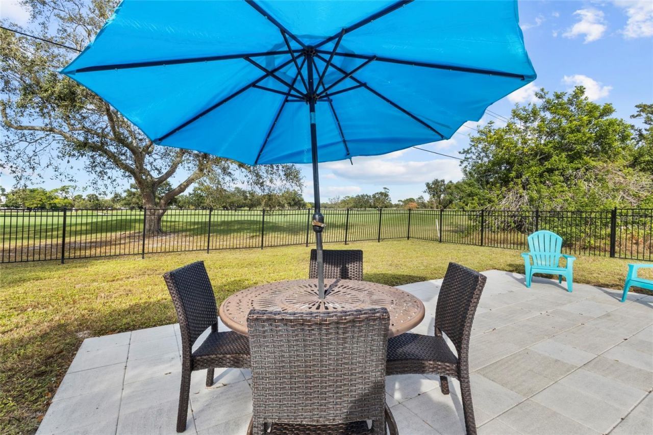 433 Whitfield Avenue, Sarasota, FL 34243 Photo