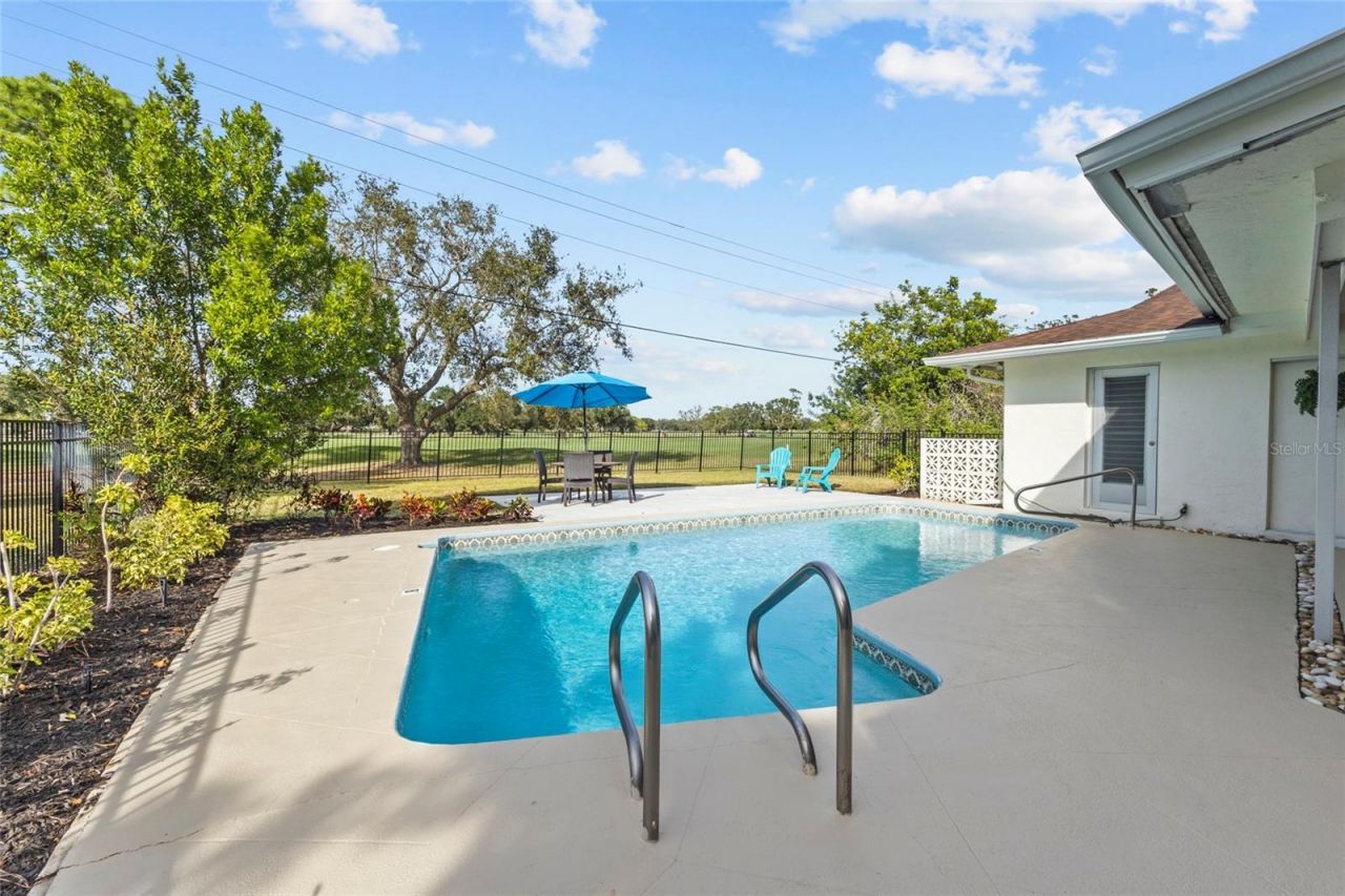 433 Whitfield Avenue, Sarasota, FL 34243 Photo