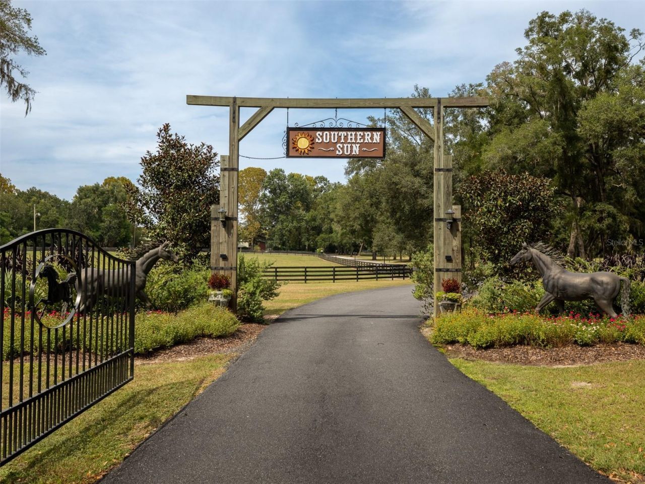 15122 NW 41st Avenue, Newberry, FL 32669 Photo