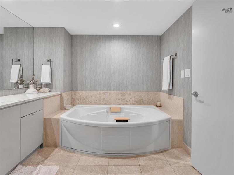 1600 S Ocean Boulevard, Unit 403, Pompano Beach, FL 33062 Photo