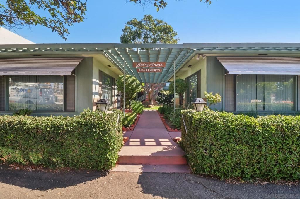 8870 La Mesa Blvd, La Mesa, CA 91942 Main Photo