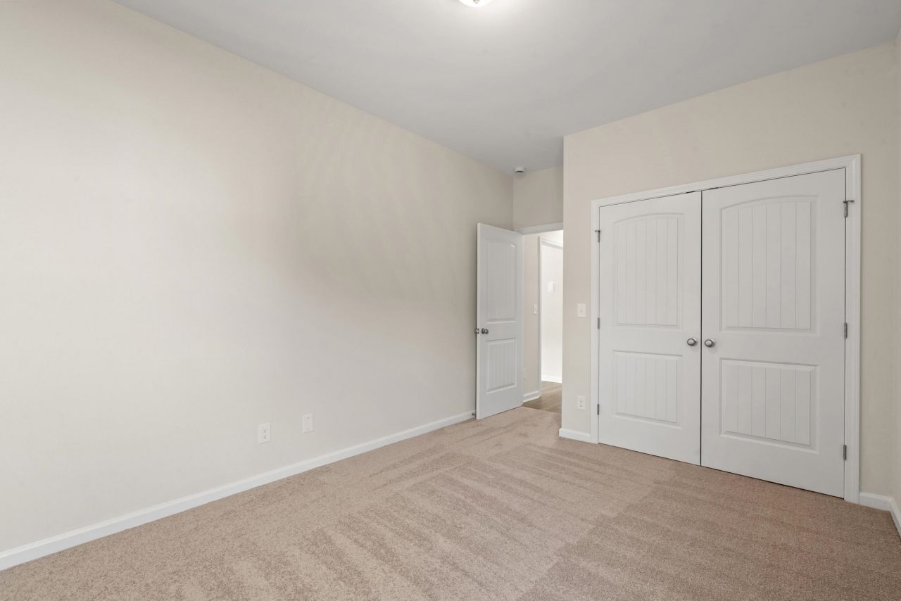 235 Stillbrook Dr. Photo 10