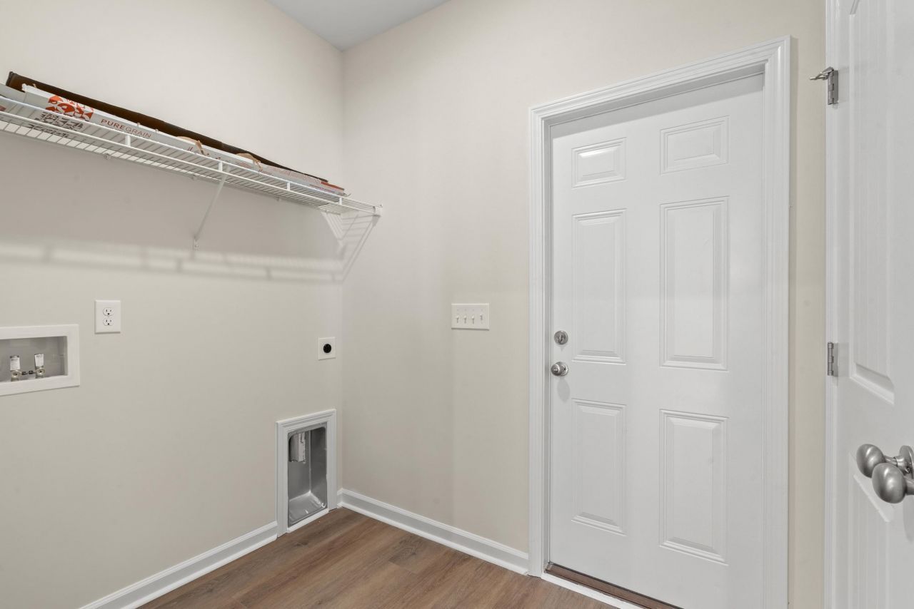 235 Stillbrook Dr. Photo 15