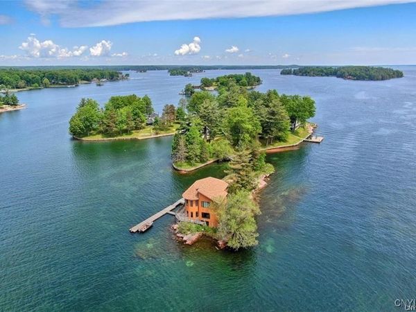 1 St Marys, Alexandria Bay, NY 13607