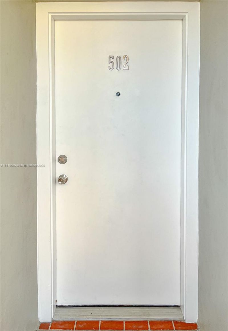 10315 NW 9th St Cir, Unit 502-14, Miami, FL 33172 Photo