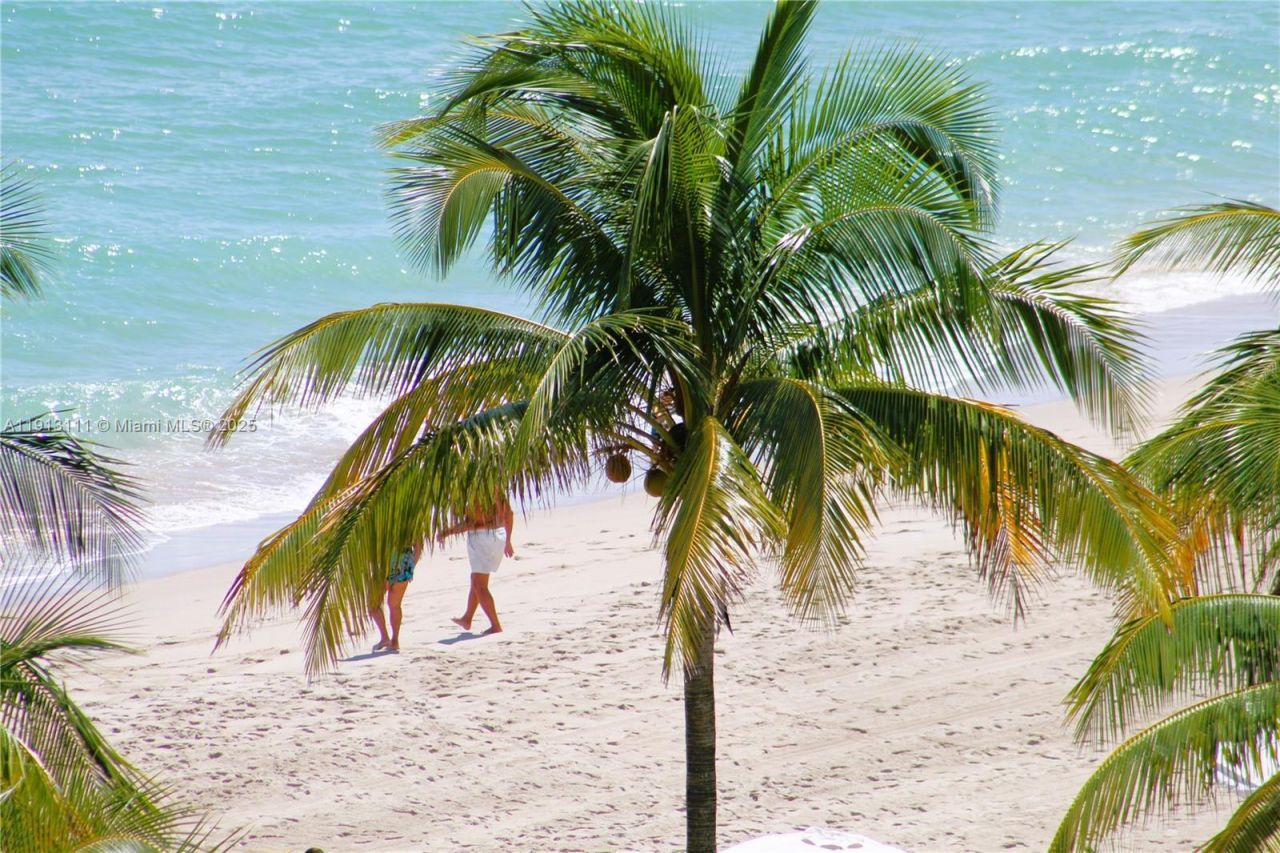 2030 S Ocean Dr, Unit 821, Hallandale Beach, FL 33009 Photo