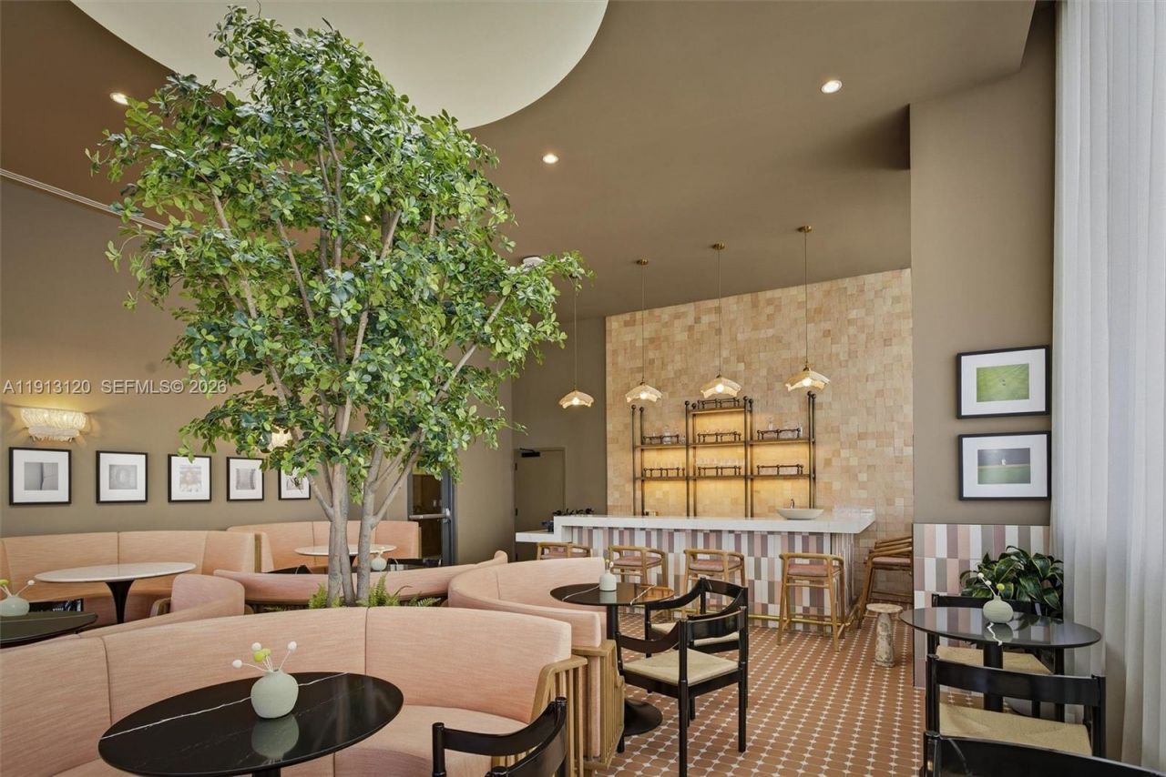 11 NE 6th St, Unit 1906, Miami, FL 33132 Photo