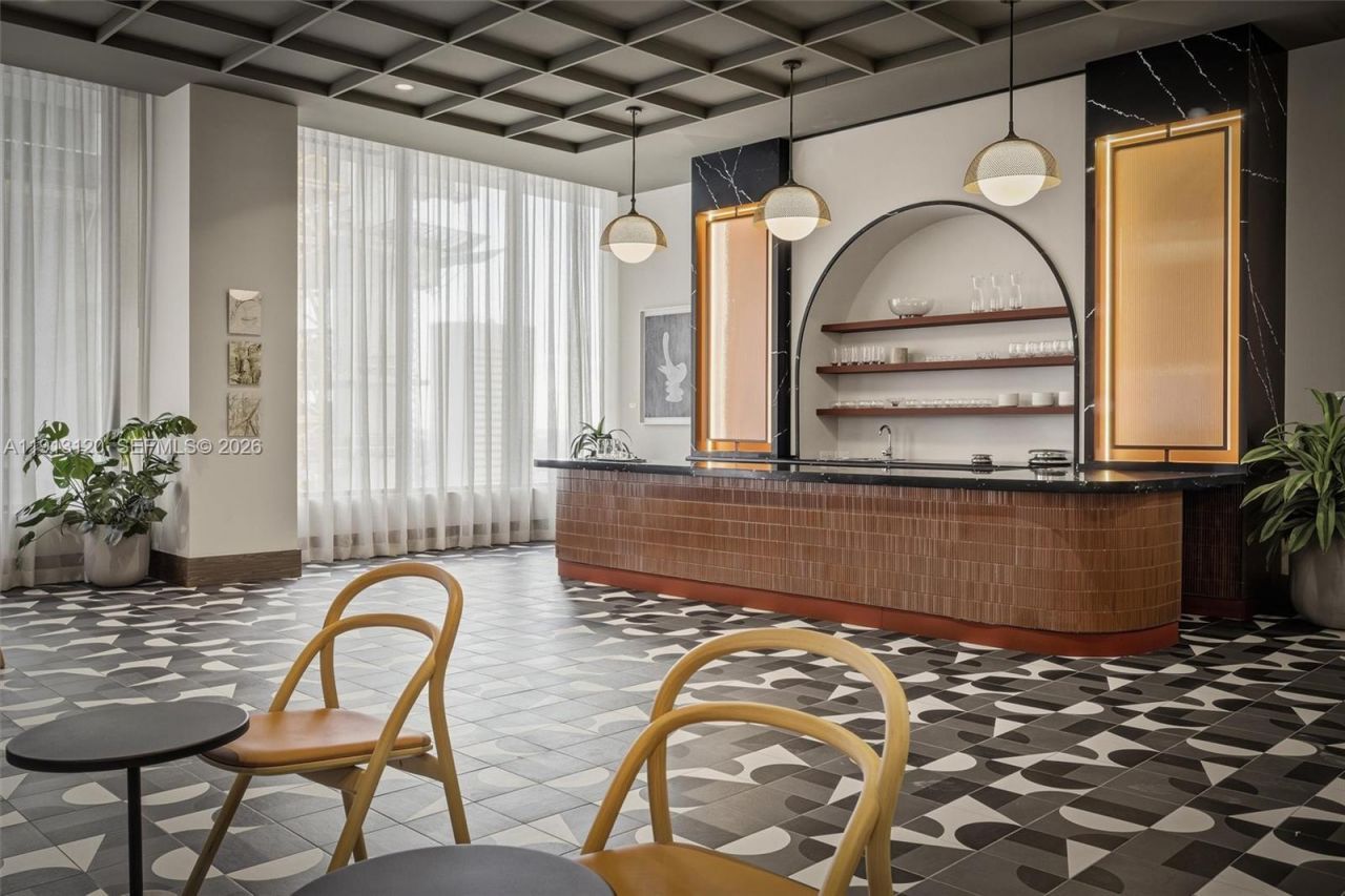 11 NE 6th St, Unit 1906, Miami, FL 33132 Photo