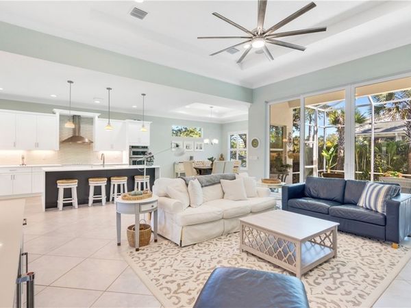 9215 Orchid Cove Circle, Vero Beach, FL 32963