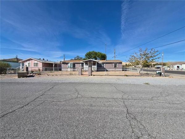 400 W Hoyt Street, Beatty, NV 89003