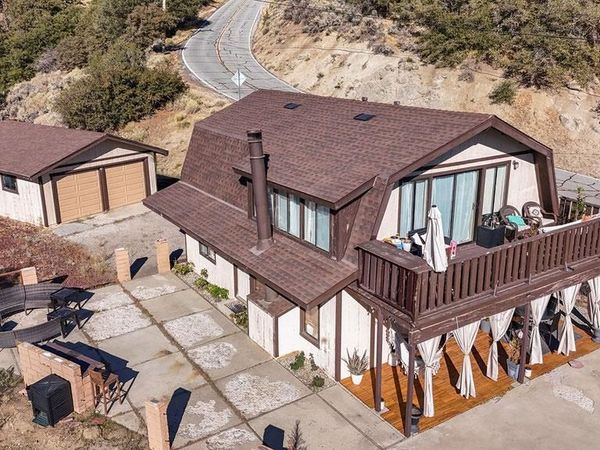 25001 Paramount Drive, Tehachapi, CA 93561