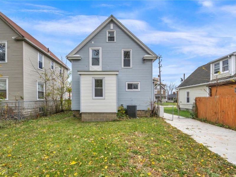 1202 Oberlin Avenue, Lorain, OH 44052 Photo 5