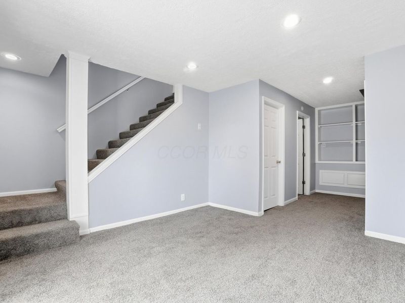 220 N Wagner Avenue, Baltimore, OH 43105 Photo 36