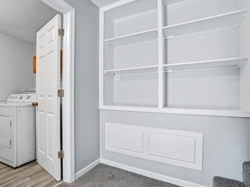 220 N Wagner Avenue, Baltimore, OH 43105 Photo 37