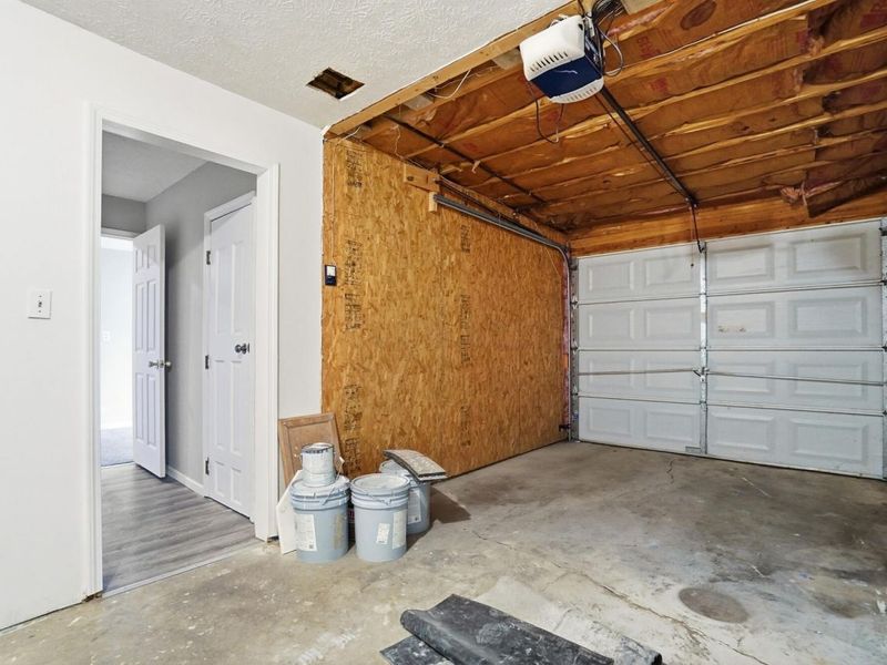 220 N Wagner Avenue, Baltimore, OH 43105 Photo 64