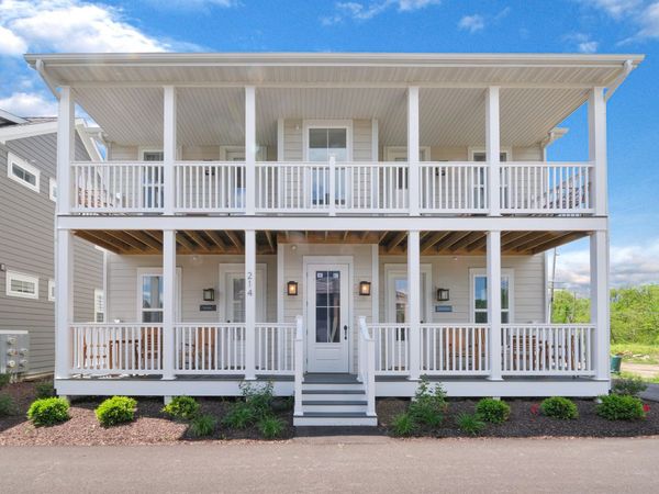 214 Great Loop East Drive, Unit 2A, Ottawa, IL 61350