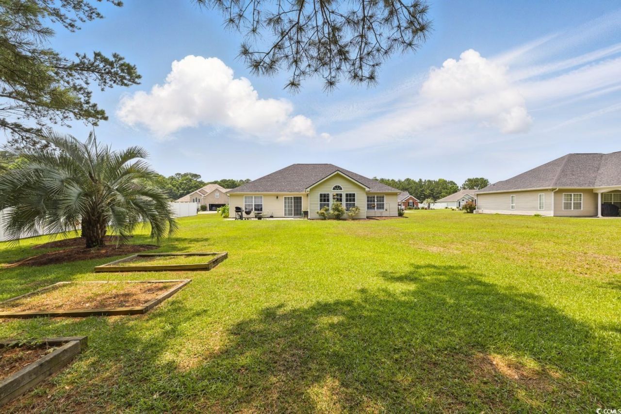 137 Maiden Ln. Photo 32