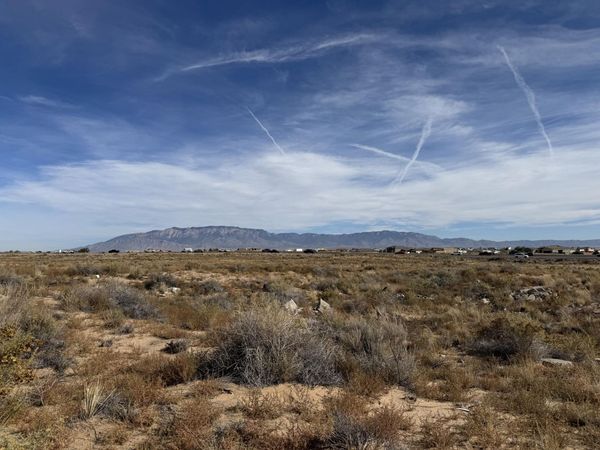 8112 Almendra Court NW, Albuquerque, NM 87120