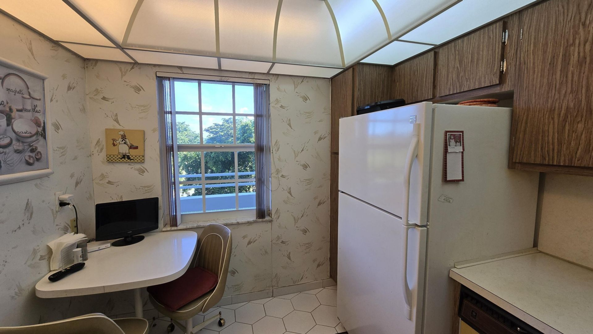 575 Oaks Lane, Unit 509, Pompano Beach, FL 33069 Photo