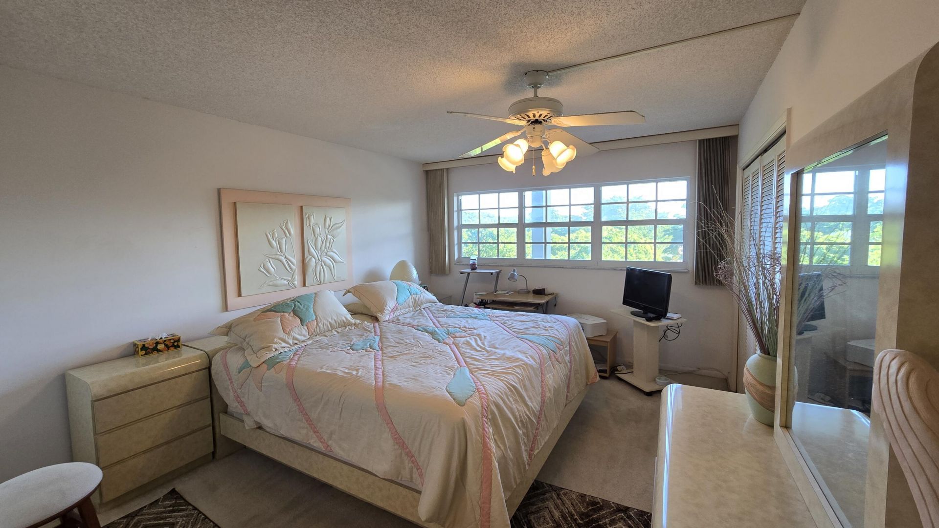 575 Oaks Lane, Unit 509, Pompano Beach, FL 33069 Photo