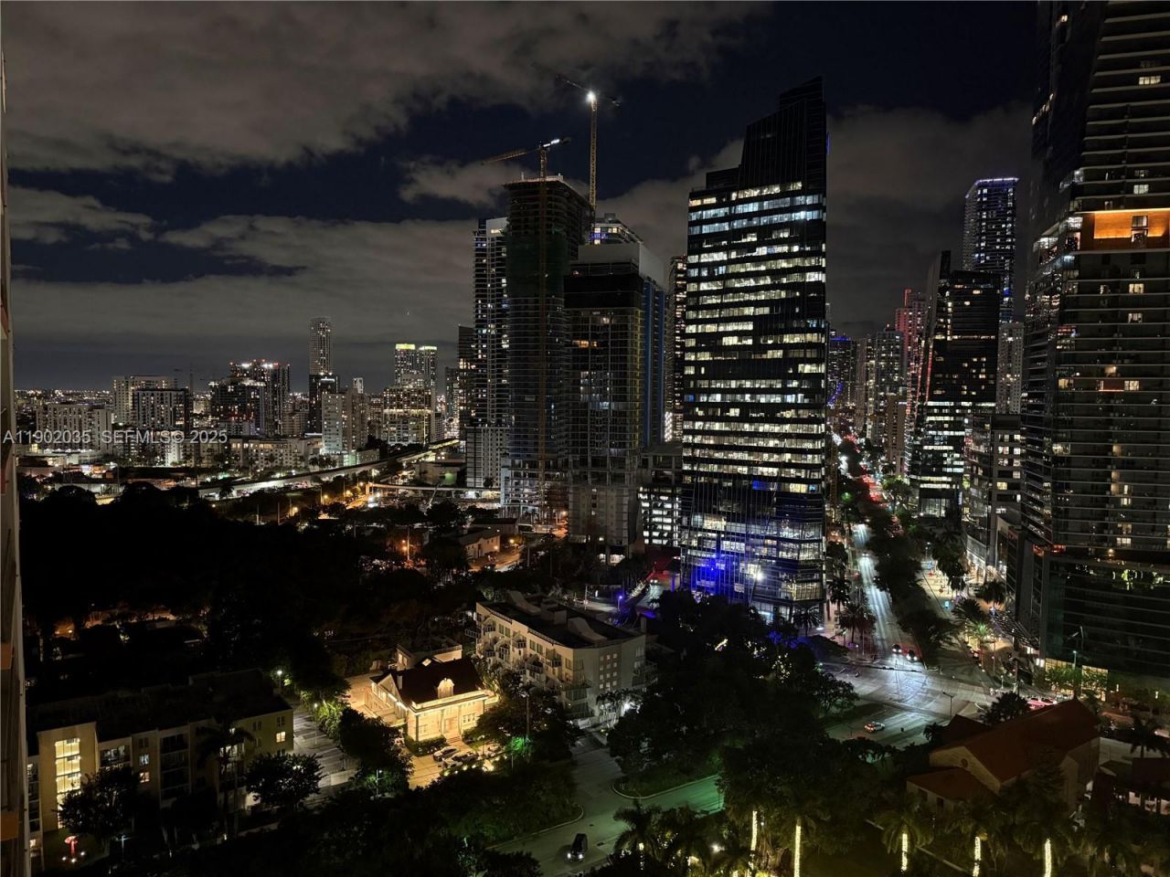 1581 Brickell Ave, Unit 2104, Miami, FL 33129 Photo