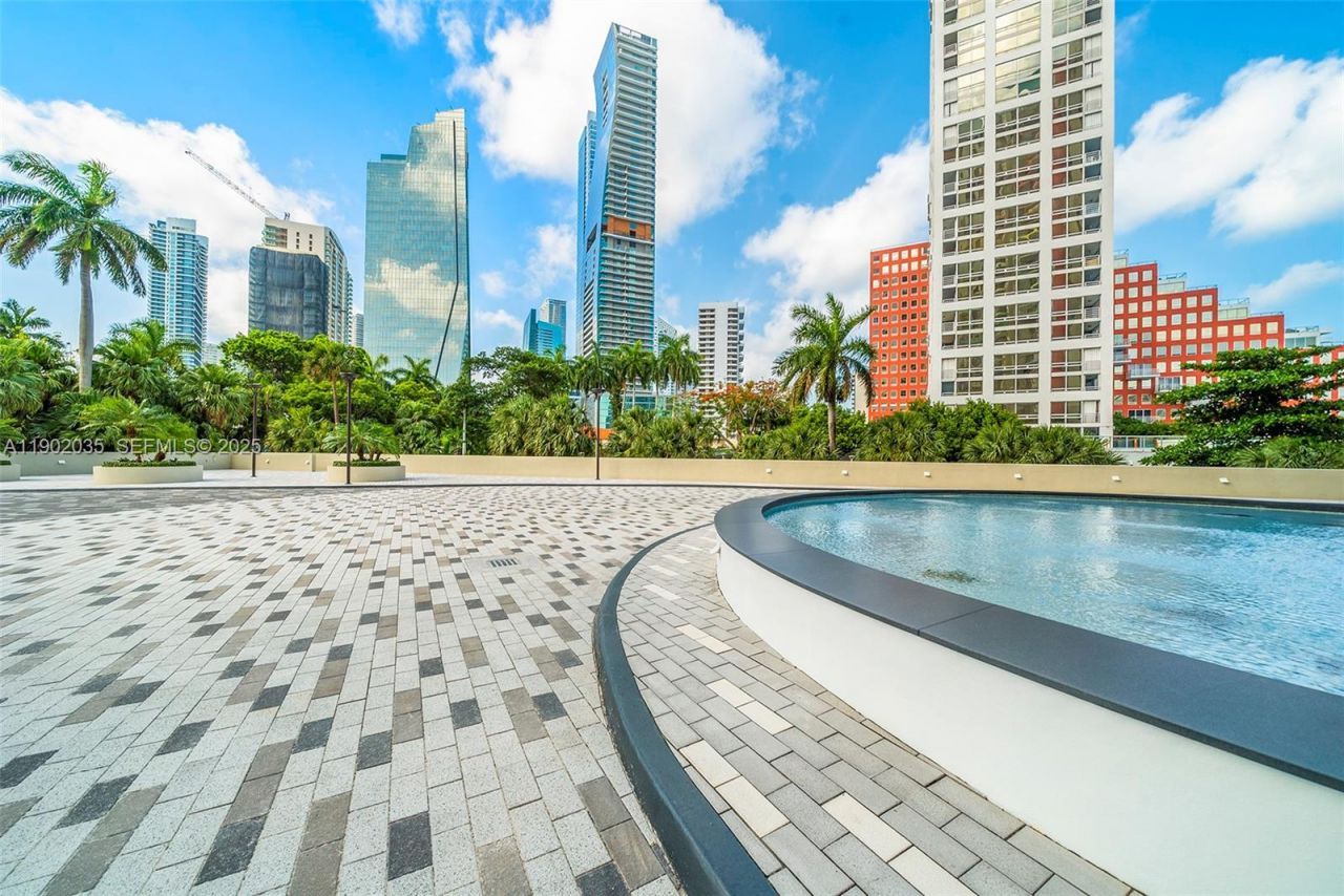 1581 Brickell Ave, Unit 2104, Miami, FL 33129 Photo