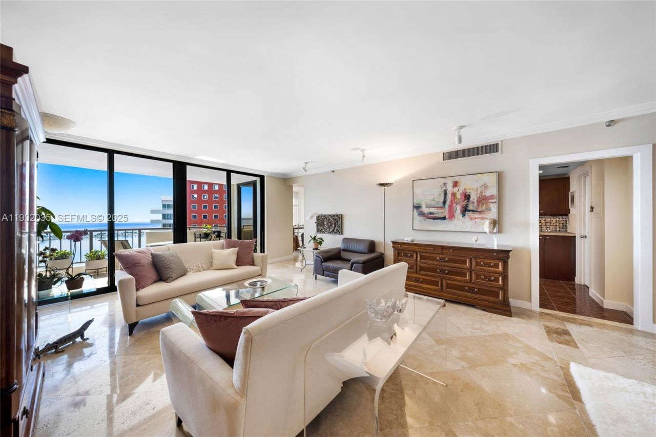 1581 Brickell Ave, Unit 2104, Miami, FL 33129 Photo