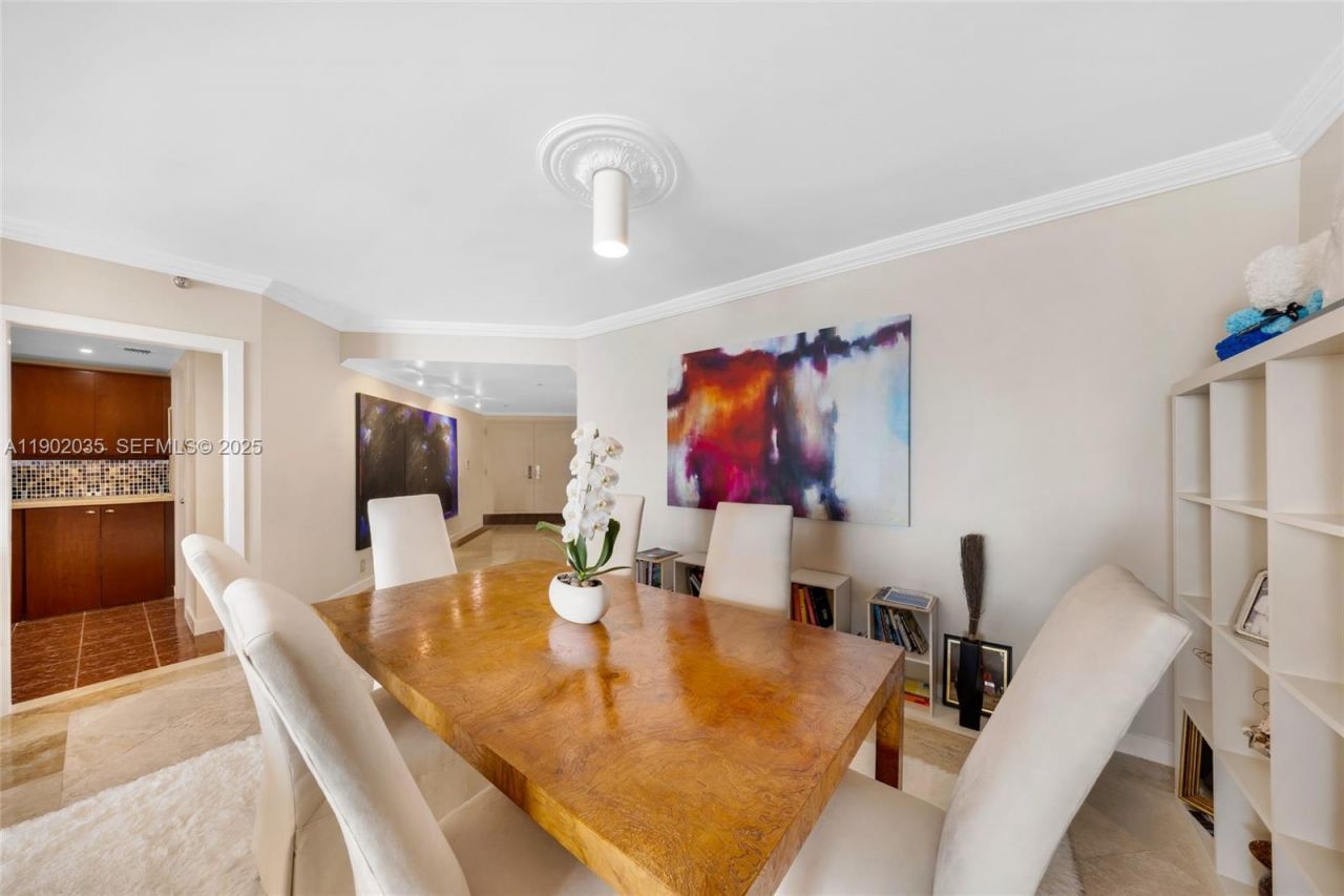 1581 Brickell Ave, Unit 2104, Miami, FL 33129 Photo