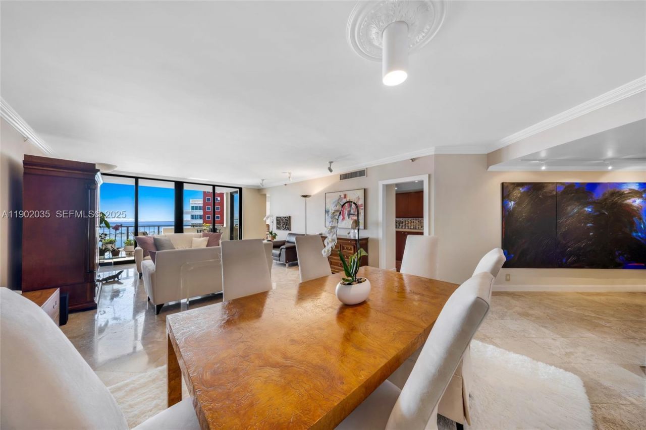 1581 Brickell Ave, Unit 2104, Miami, FL 33129 Photo