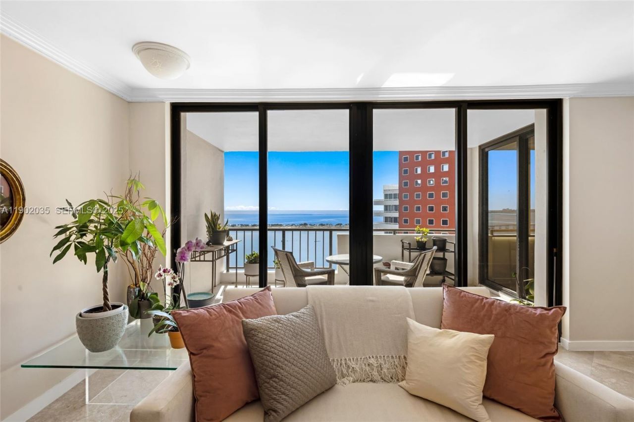 1581 Brickell Ave, Unit 2104, Miami, FL 33129 Photo