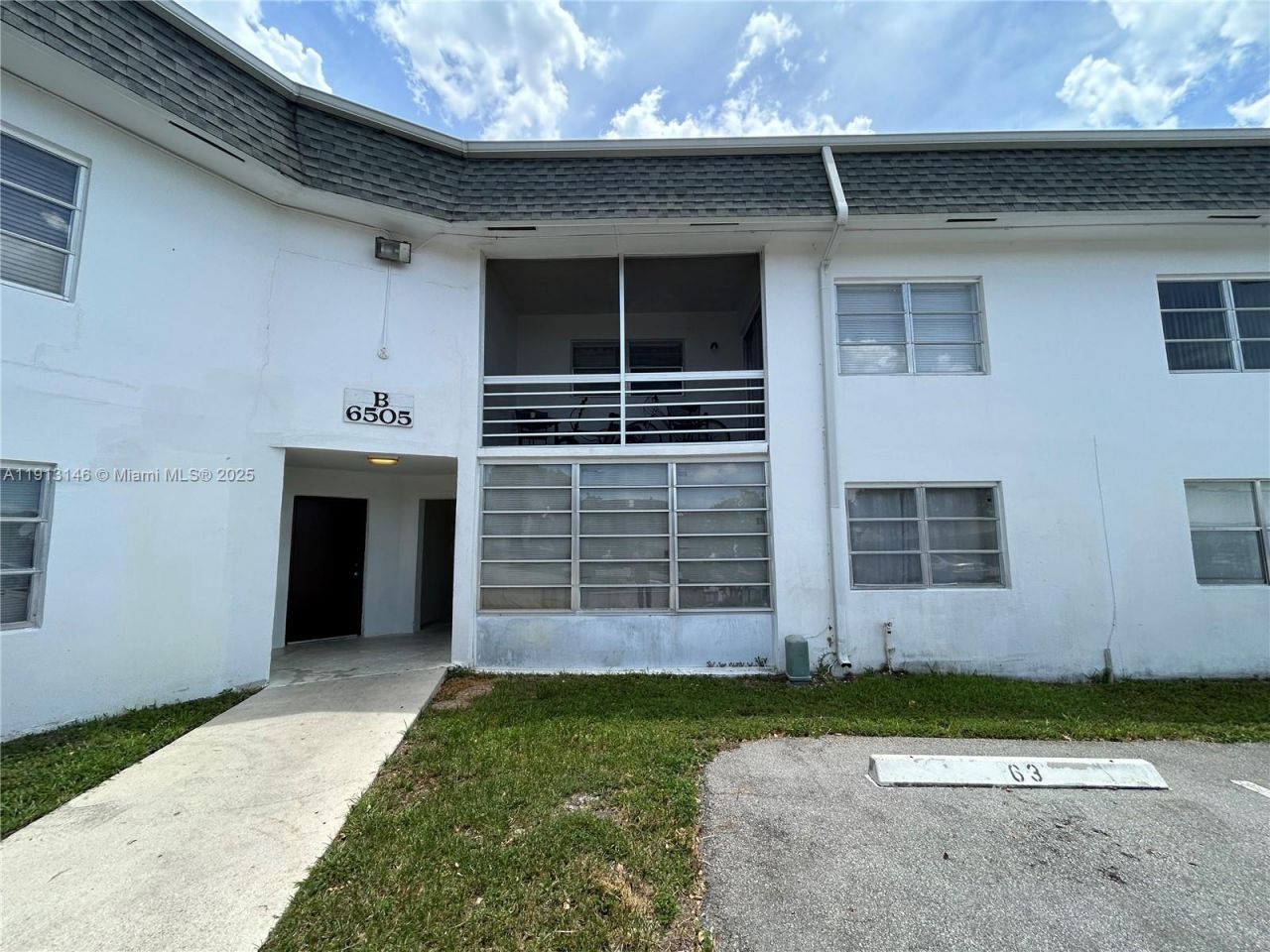 6505 Winfield Blvd, Unit B-18, Margate, FL 33063 Photo