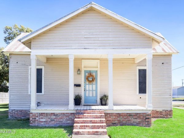 511 3rd Street, Rayne, LA 70578