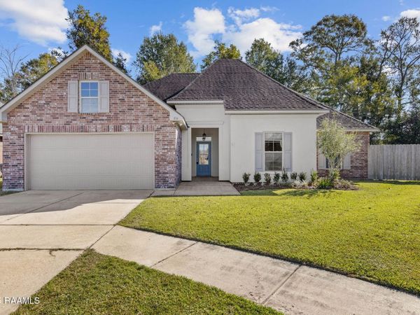 811 Flambant Drive , Broussard, LA 70518