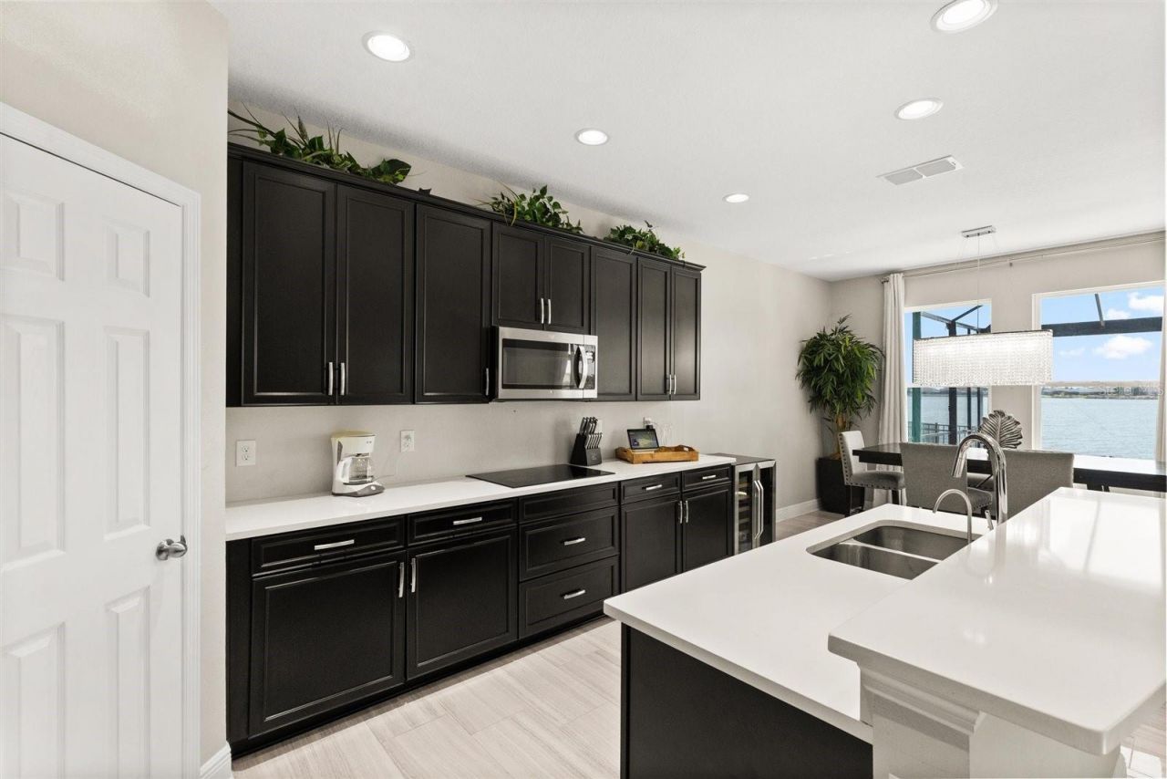 359 Blue Cypress Drive, Groveland, FL 34736 Photo