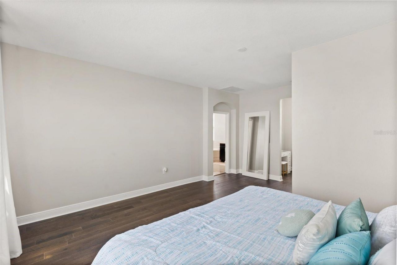 359 Blue Cypress Drive, Groveland, FL 34736 Photo