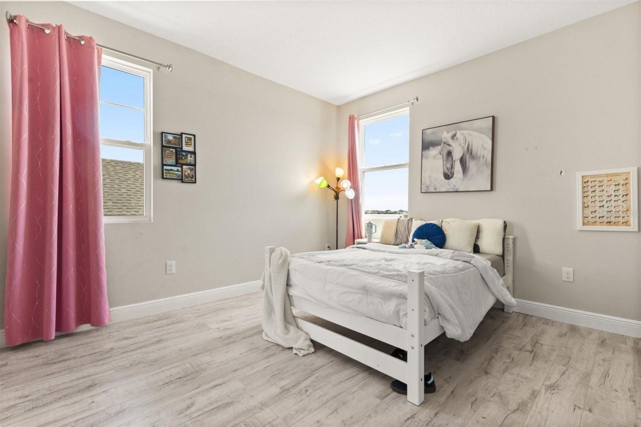 359 Blue Cypress Drive, Groveland, FL 34736 Photo