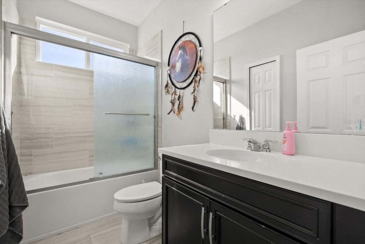 359 Blue Cypress Drive, Groveland, FL 34736 Photo