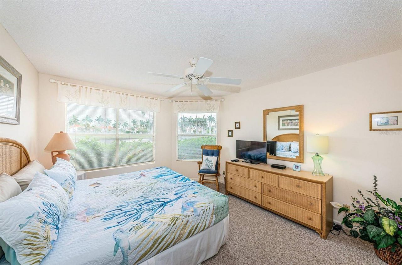 6050 Bahia Del Mar Circle, Unit 120, Saint Petersburg, FL 33715 Photo