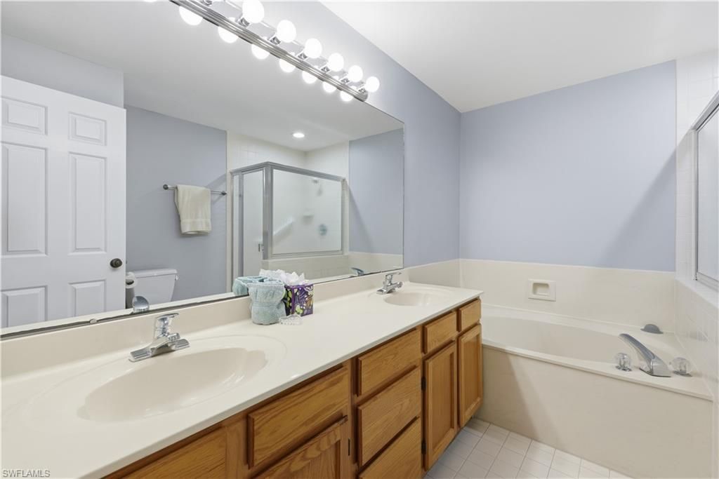 5899 Chanteclair Dr, Unit 222, Naples, FL 34108 Photo