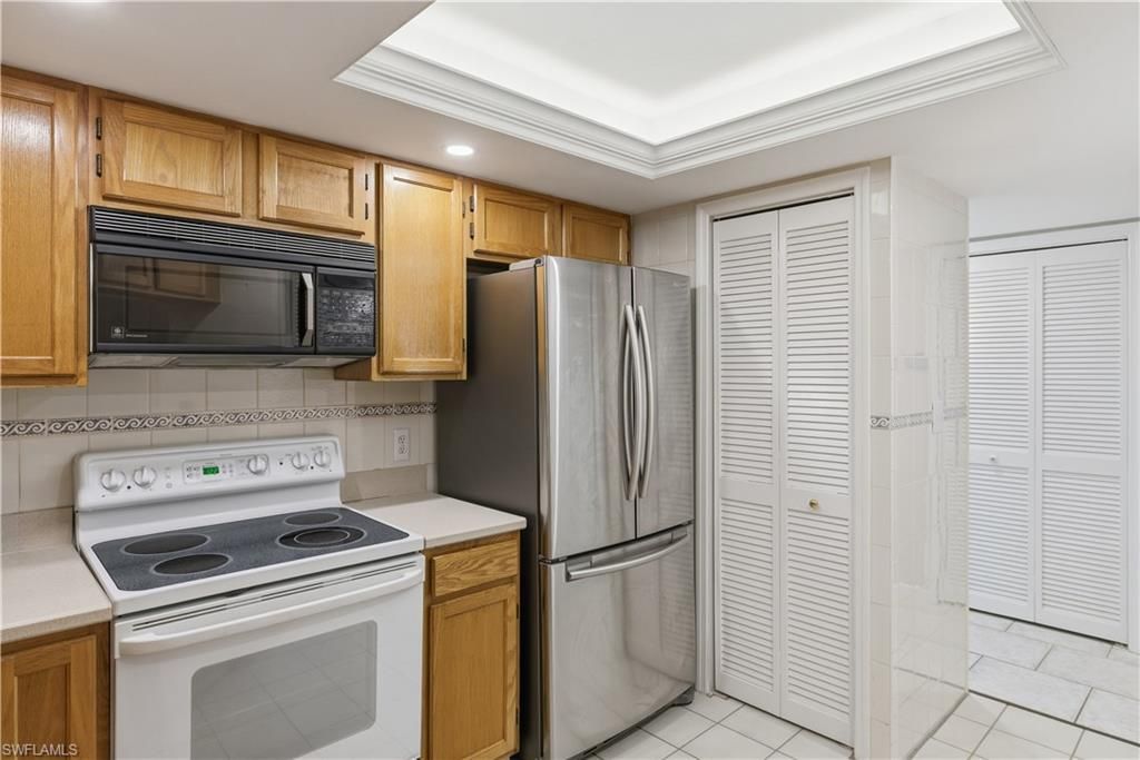 5899 Chanteclair Dr, Unit 222, Naples, FL 34108 Photo