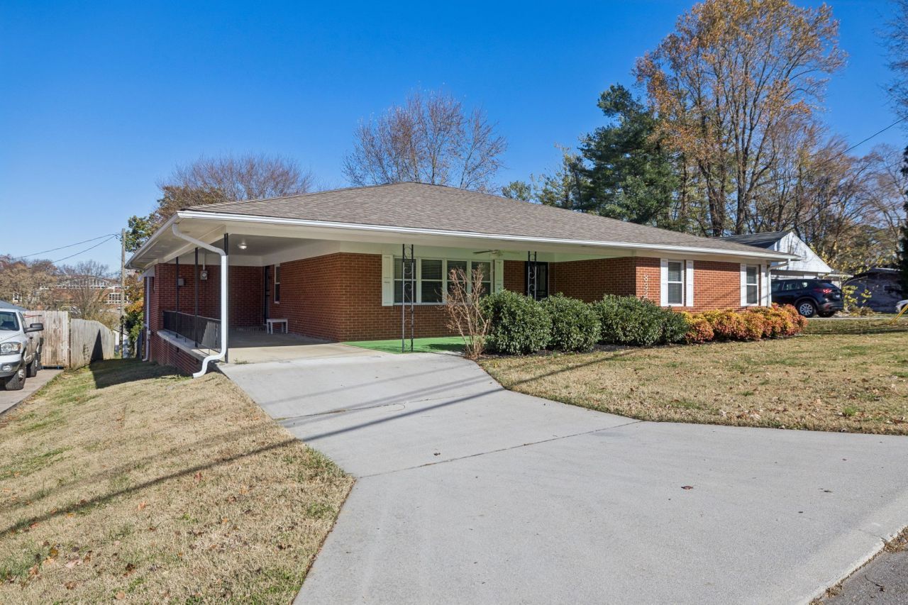 832 Ellis St E, Jefferson City, TN 37760 Main Photo