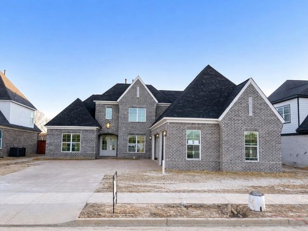 10153 KAITLYNN ROSE DR S, Lakeland, TN 38002