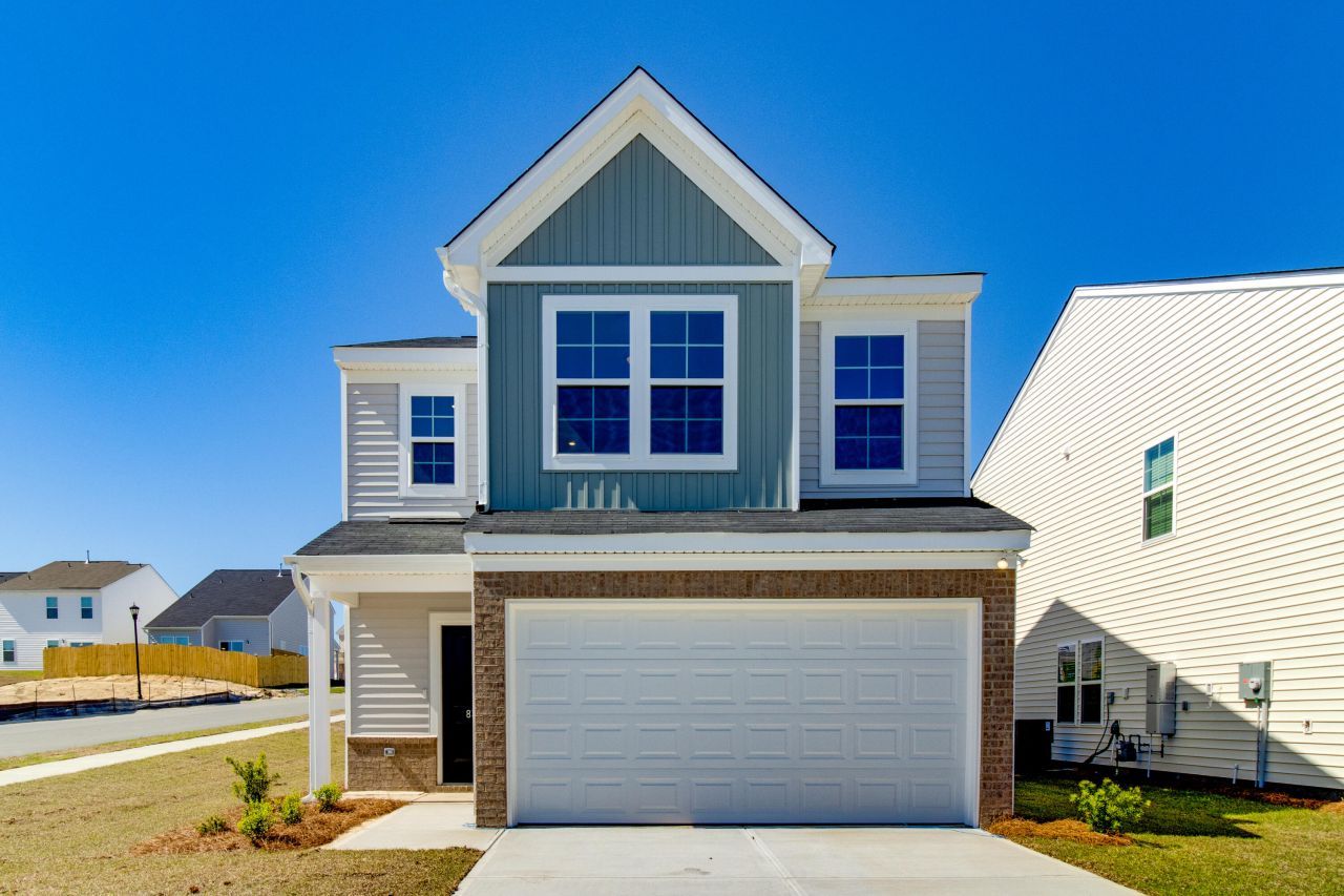 230 Central Creek Drive Photo 1