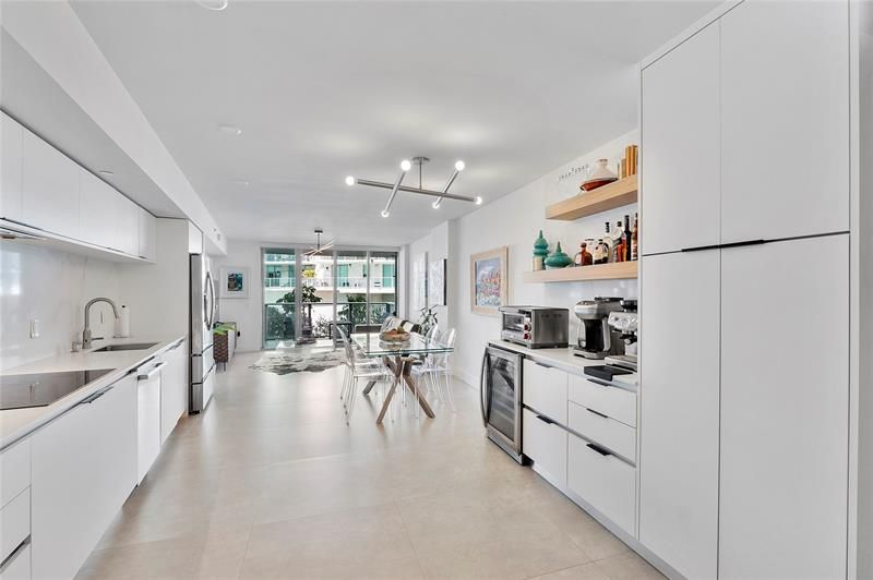 6620 Indian Creek Drive, Unit 315, Miami Beach, FL 33141 Photo