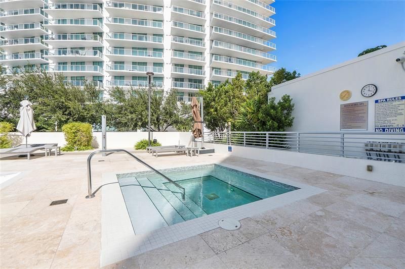 6620 Indian Creek Drive, Unit 315, Miami Beach, FL 33141 Photo