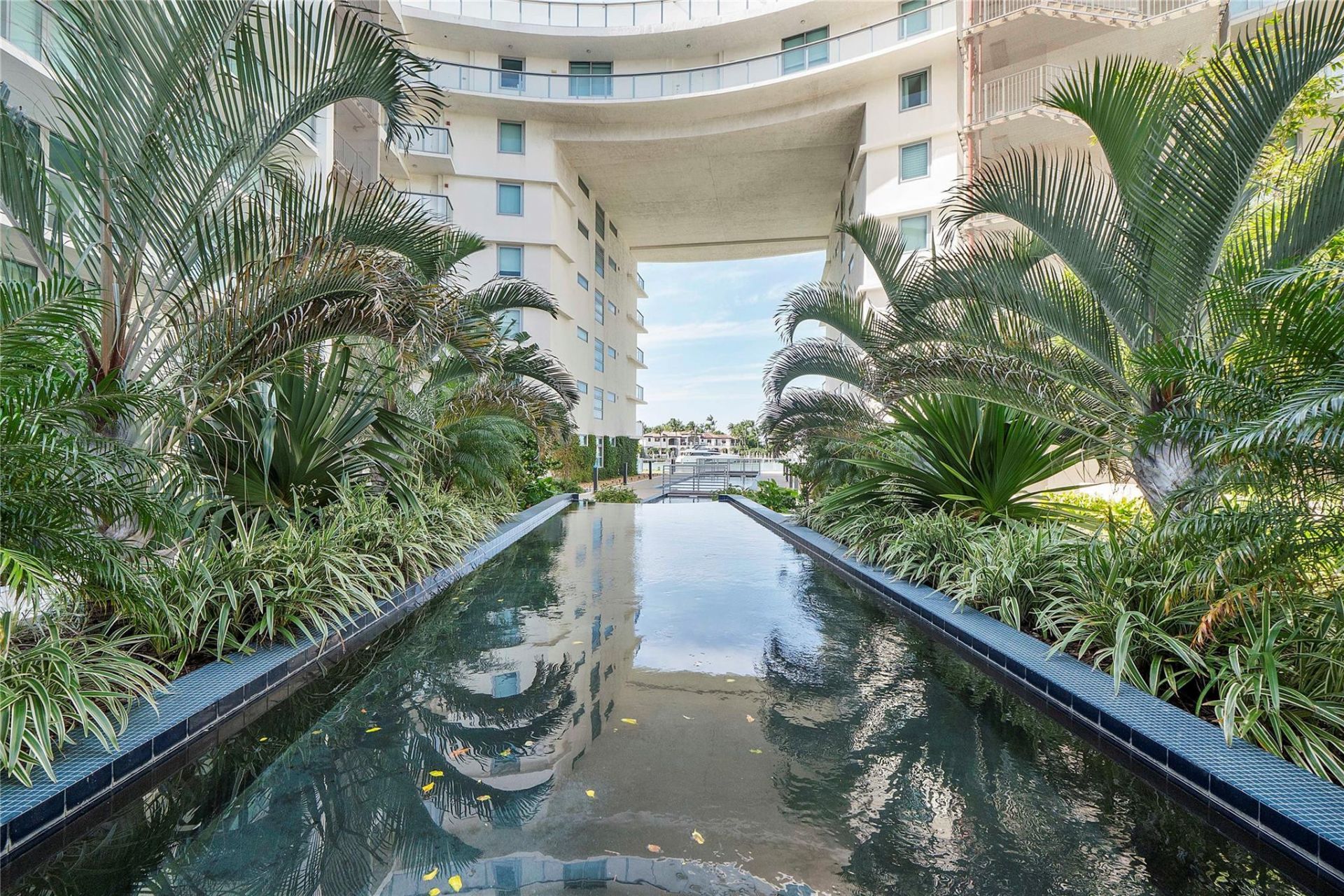 6620 Indian Creek Drive, Unit 315, Miami Beach, FL 33141 Photo