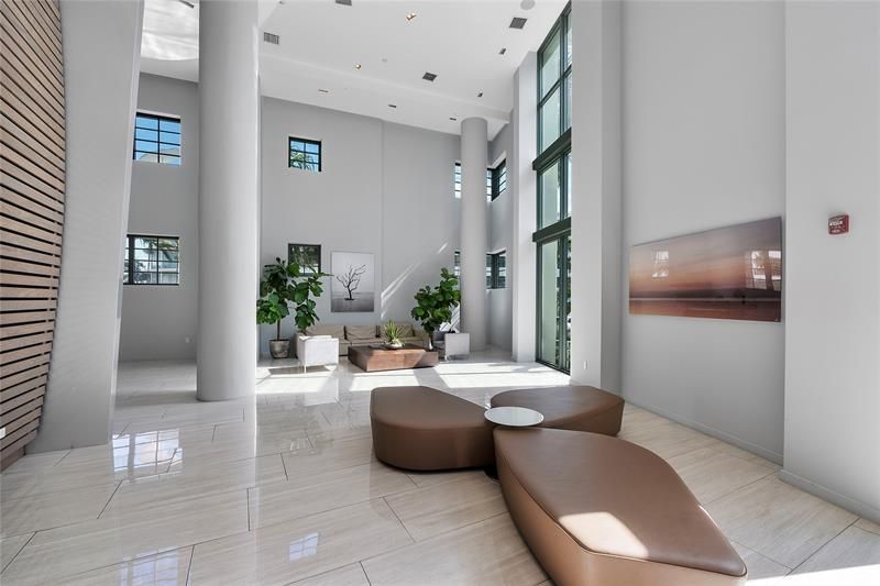 6620 Indian Creek Drive, Unit 315, Miami Beach, FL 33141 Photo