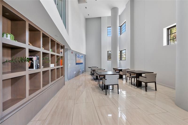 6620 Indian Creek Drive, Unit 315, Miami Beach, FL 33141 Photo